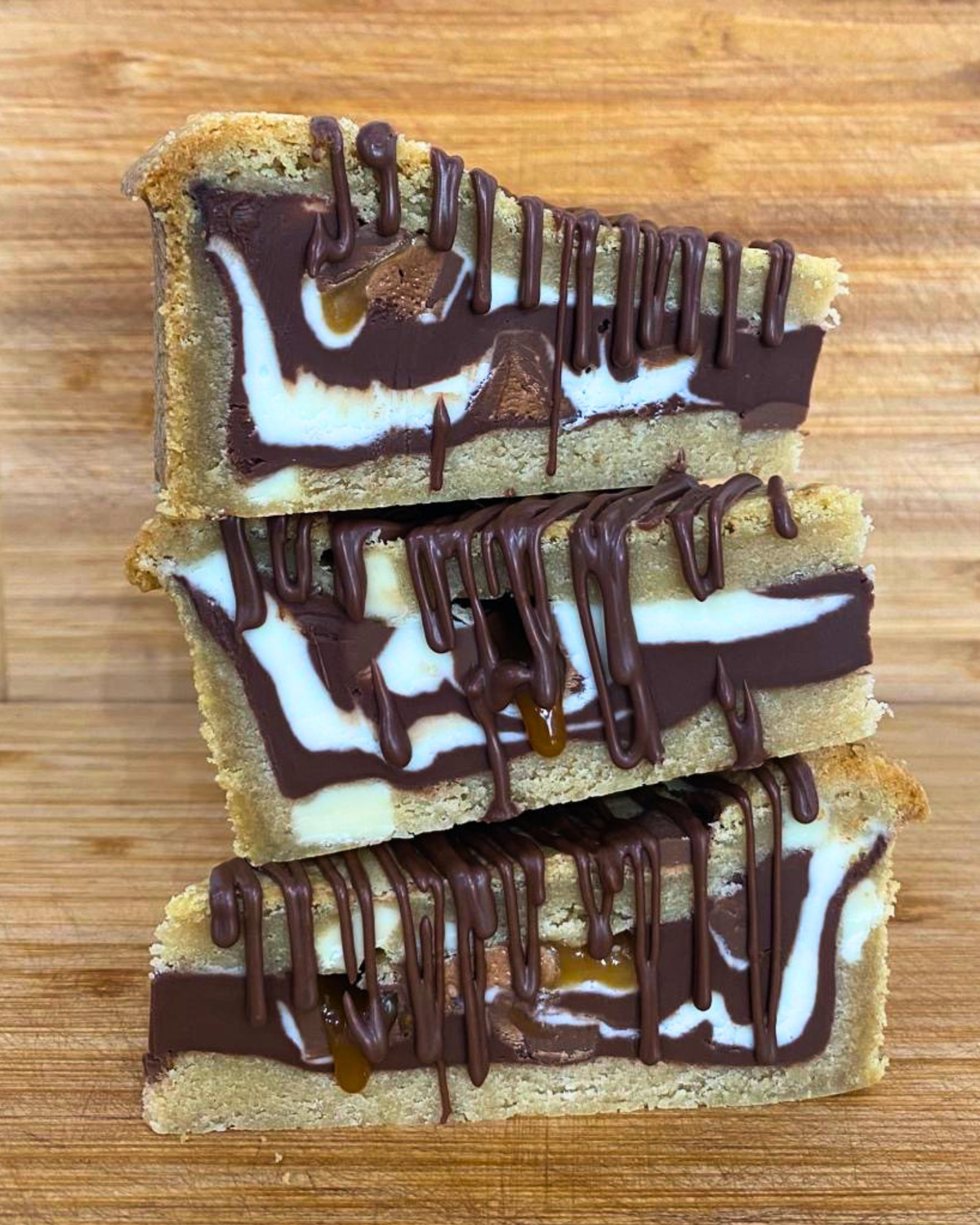 Mars Bar Rolo Cookie Pie