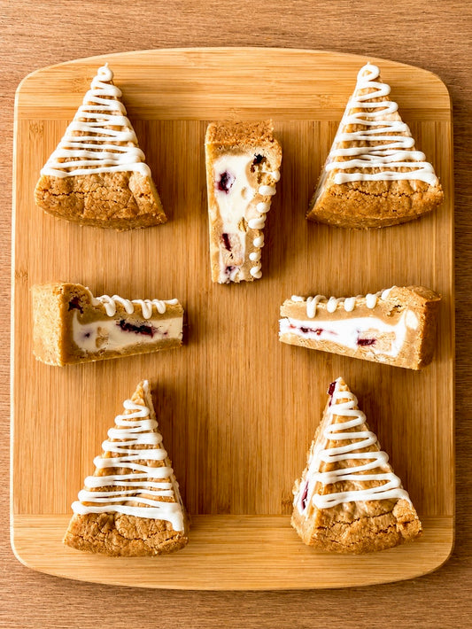 White Chocolate Jammy Dodger Cookie Pie